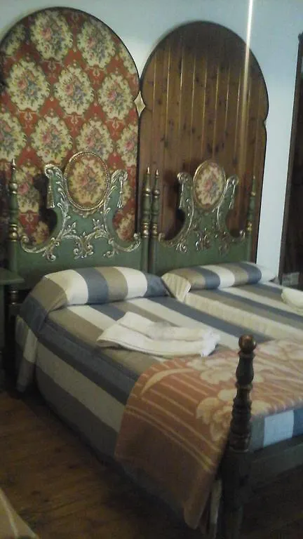 El Racó de l'Antiga Villa Sant Martí de Centelles 0*,  España